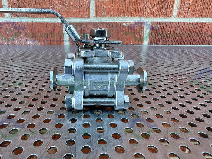 Used Unbranded Stainless Steel Ball Valve w/ 1/2" Sanitary Fitting