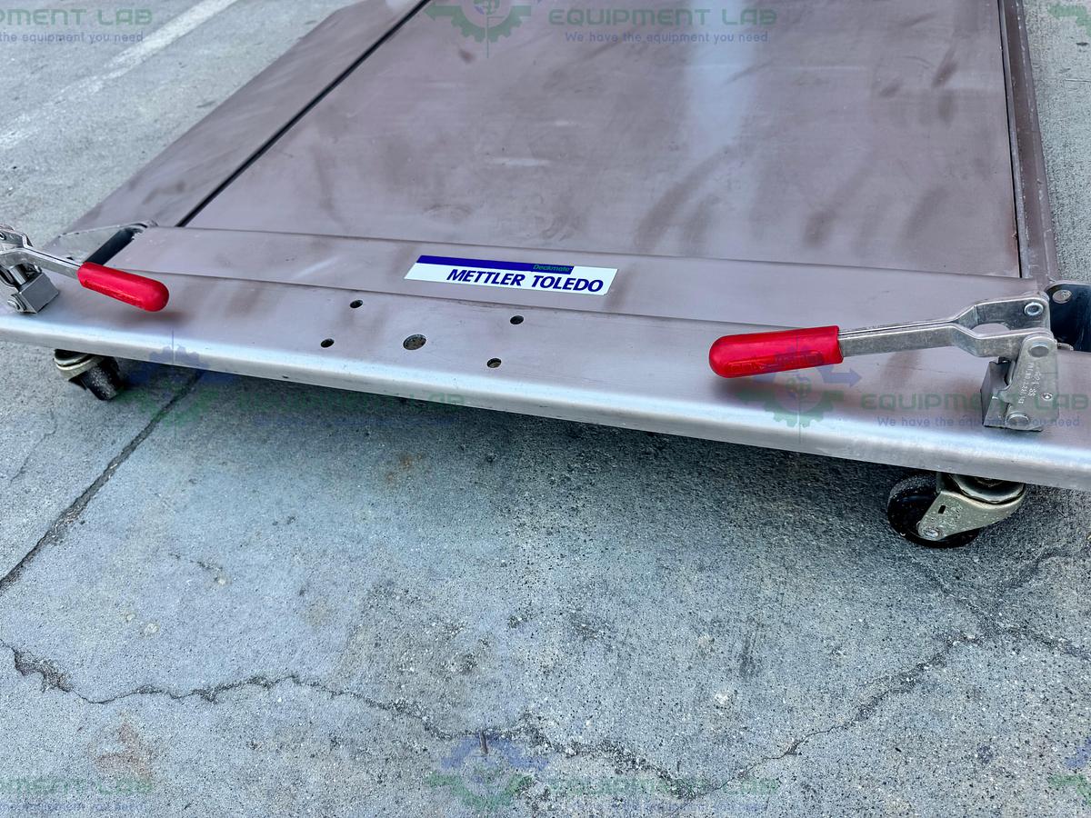 Used Mettler Toledo 2888 Stainless Steel Scale w/ HAWK Readout 1000 lbs  36 x 36
