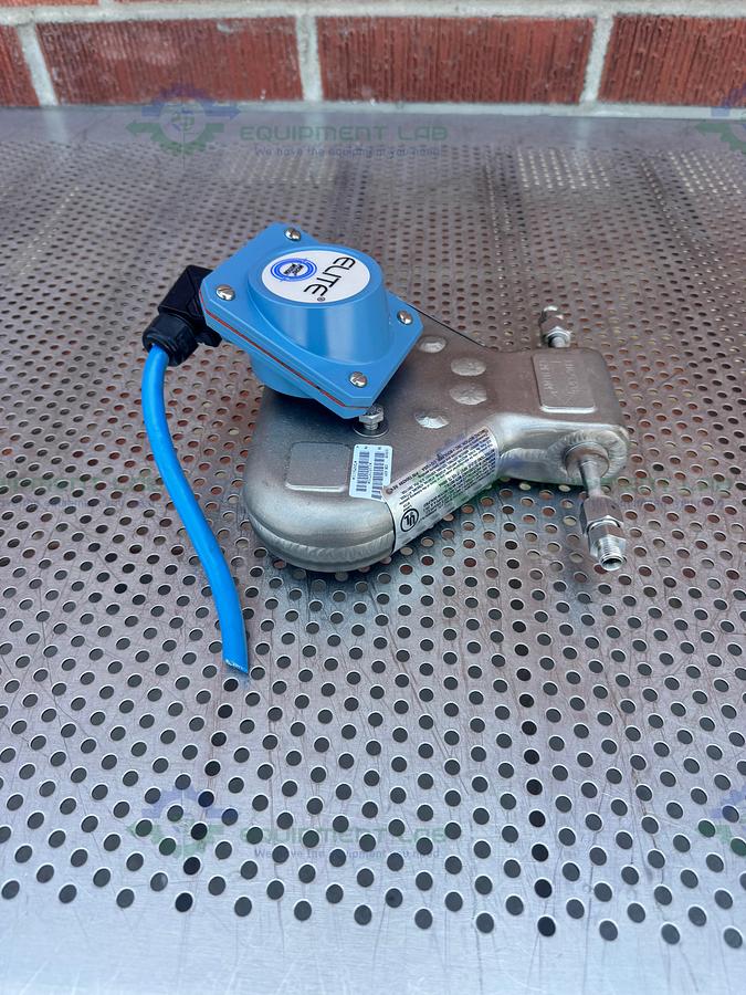 Used Micro Motion Elite CMF010N324NRAUEZZZ Flow Sensor w/ 3/8" NPT Fitting