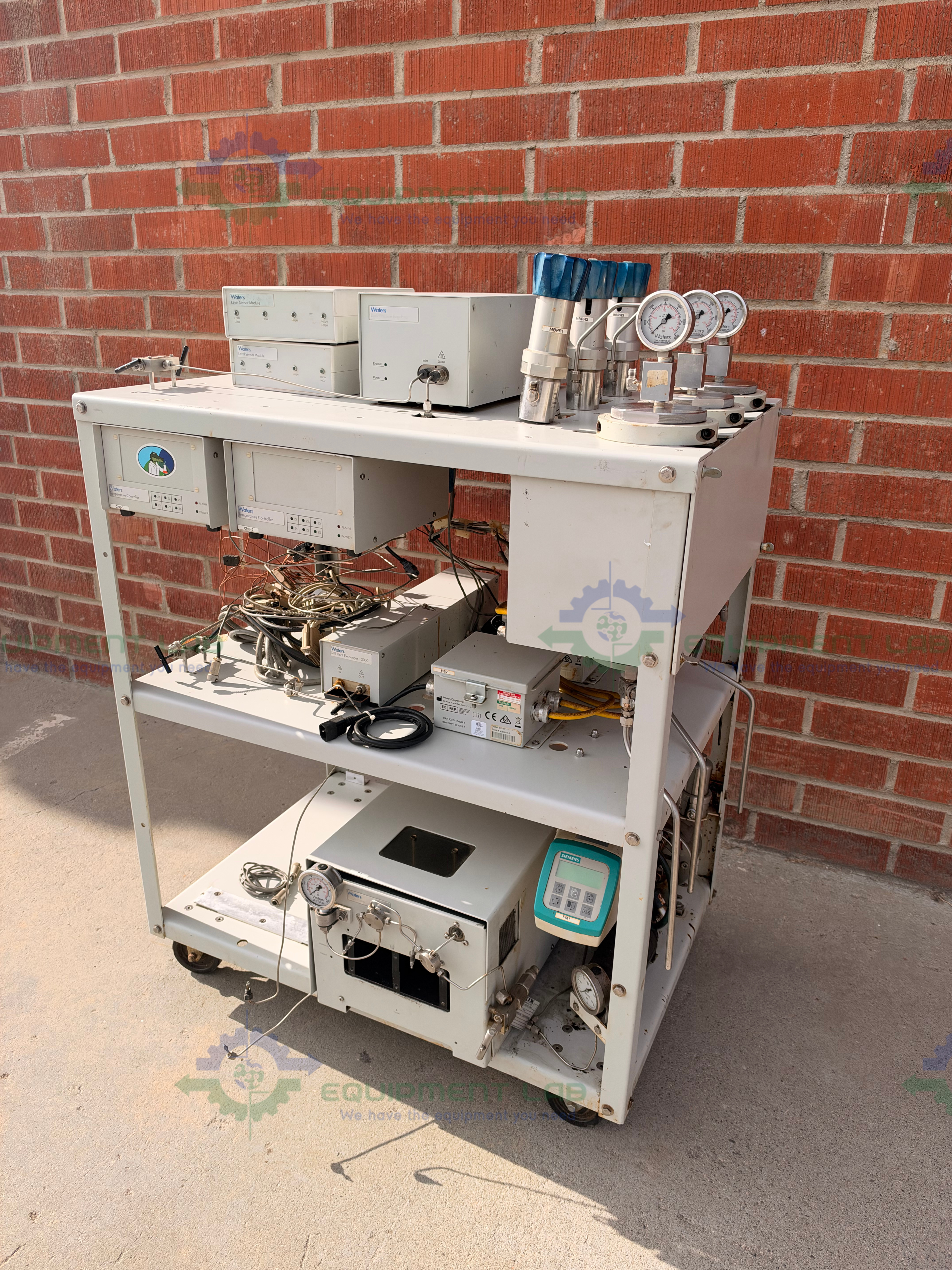 for parts or not working Waters Bio-Botanical Extraction System w/ Waters P-200B Pump