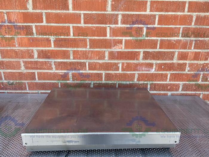 Used Mettler Toledo KCC150S Stainless Steel Bench Scale 300 Lb Capacity 23" x 31"