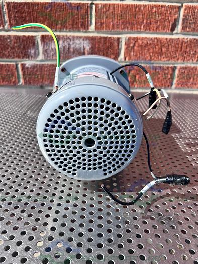 Used Nissei Corp GTR  G3LM-28-60T040WX Induction Motor 3 PH, 400W, 4P, Ratio 60:1