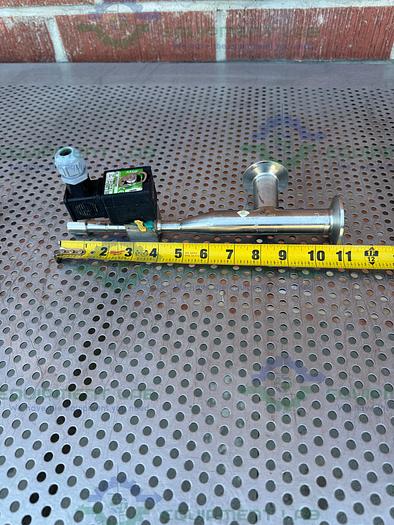 Used ASCO SC XB262C036E Solenoid Valve w/ 3 Way Pipe  1" Sanitary Fitting