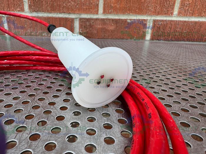 Used ABB TB82EC1010211 Conductivity Transmitter 4-20 mA w/ Sensor