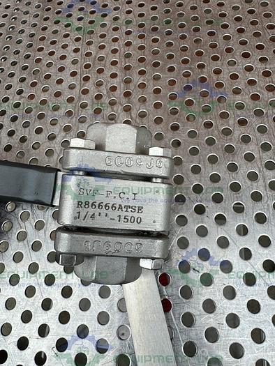 Used SVF -F. C. I. R86666ATSE Compression Ball Valve w/ 1/4" Threaded Fitting 1500PSI