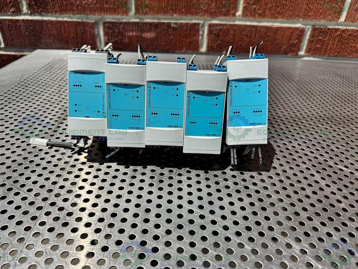 Used Endress + Hauser Nivotester FTL 325P-O3E3 Vibronic Point Level Detector