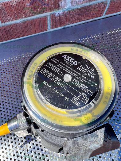 Used ITT Pure-Flo  A216 Diaphragm Stainless Steel Valve 1.5" w/ ASCO Valve Positioner