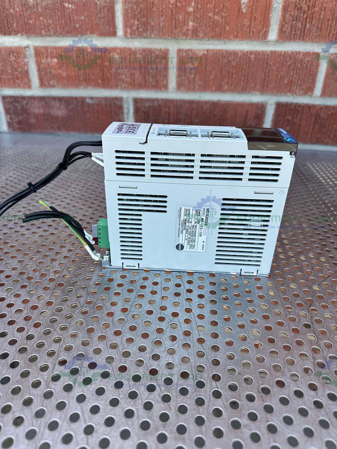 Used Mitsubishi MR-J2S-10A AC Servo Drive 100W, 170V 0-360HZ 1.1A Output