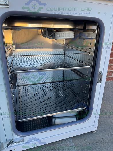 Used Thermo Forma 310 Stackable Direct Head CO2 Incubator 6.5 Cu.Ft, 50°C MFG 22
