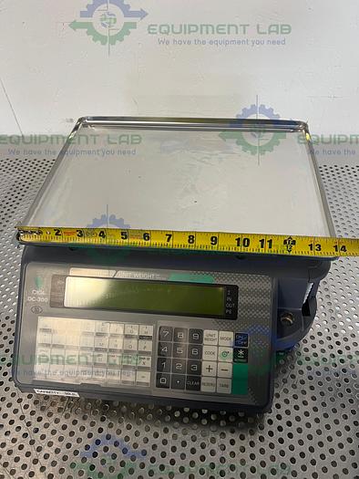 Used Teraoka Weigh System  DC-300 Digital High Accuracy Counting Scale 10 Lb Capacity