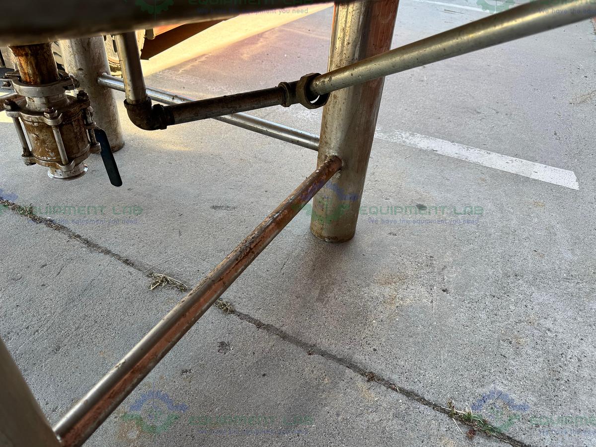 Used Unknown Brand 1000 Gallon Stainless Steel Jacketed Holding Tank