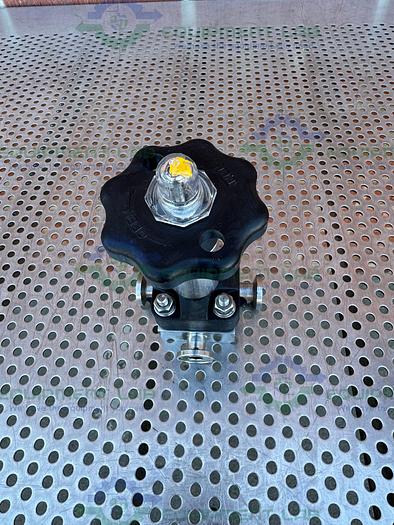 Used ITT Pure Flo .5-316L- RA20MAX-CWP150 Diaphragm Valve w/ 1/2" Sanitary Fitting