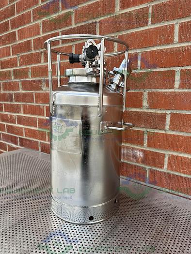 Used DCI 35 Liter Stainless Steel Process / Pressure Vessel 40 PSI