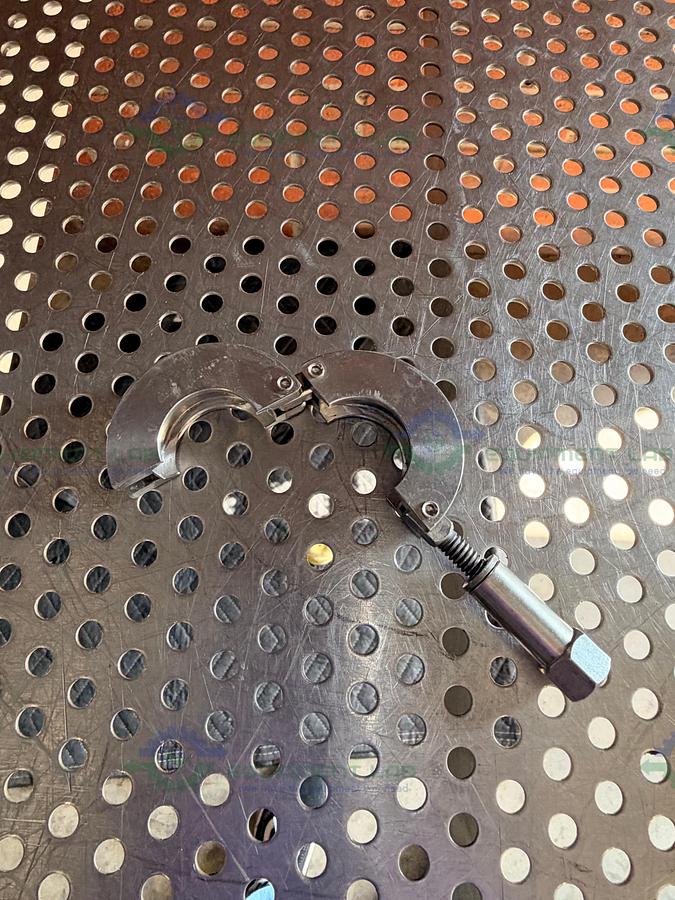 Used Lot of 10 - AN Corp Stainless Steel KF 16/10 Vacuum Clamp
