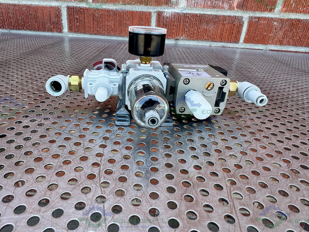 Used SMC AW20-02-A  Filter Regulator 0.05-0.7MPa w/ SMC Pneumatic / Solenoid  Valve
