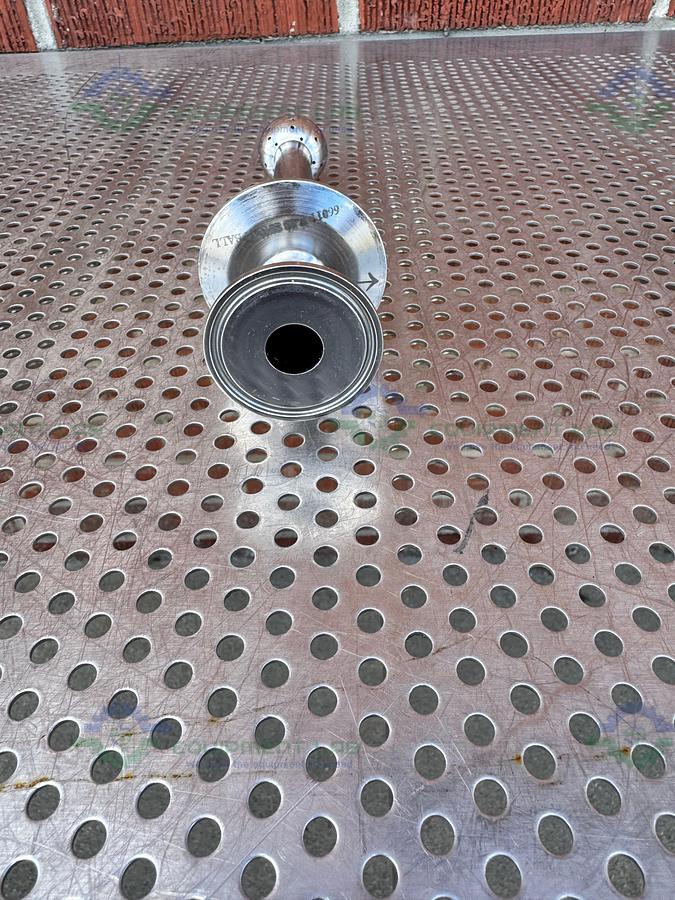 Used Stainless Steel Spray Ball w/ 1.5" to 2.5" Sanitary Fitting