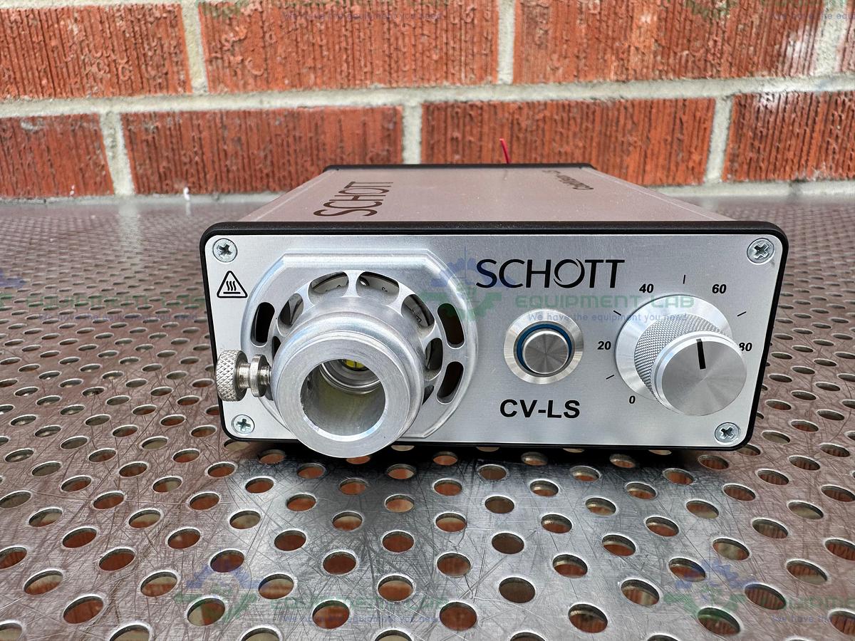 Used Schott A20980/6000K Cold Vision - LS Cool White Light Source