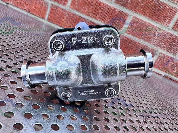 Used ITT Pure Flo .75-316L-RA15MAX-CWP150 Diaphragm Valve w/ 3/4" Sanitary Fitting