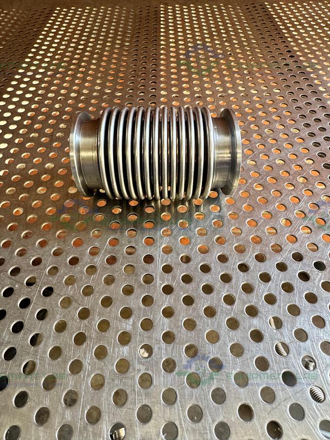Used Stainless Steel Bellows Flexible Vacuum Hose 4" w/ KF 40 Fitting