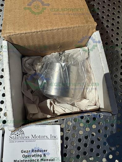 Stainless Motors SA2C02N04B5T Washdown Duty Motor w/ Lightnin SR Mixer 0.5 HP
