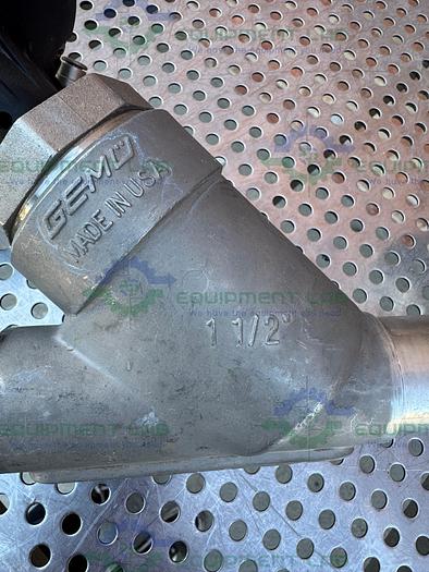 Used Gemu 554/40/D55345 Pneumatic Angle Seat Globe Valve w/ 1 1/2" Sanitary Fitting