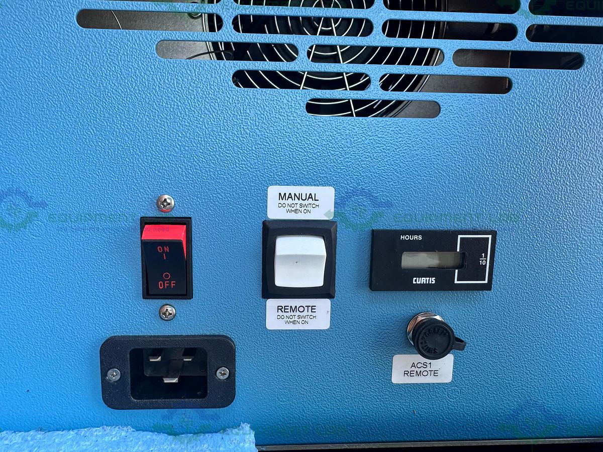 Used Thunder Scientific 2500 LT Humidity Generator -10 - 70ºC, RH 10% - 95%