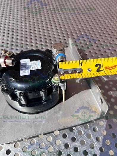 Used Manosiar  Type W081 823971 Puncture Pressure Gauge 0-1000 PSI