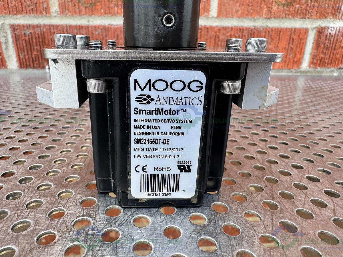 Used Moog SM23165DT-DE Integrated Servo Smart Motor with/ Cables