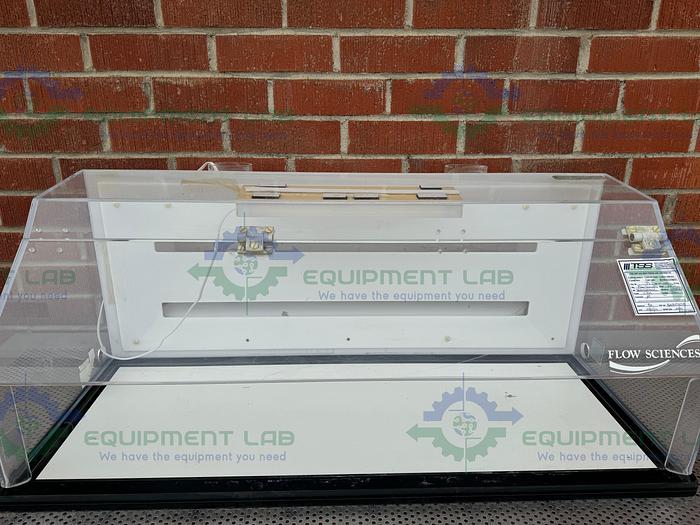 Used Flow Sciences FS3100DVA 4 Ft Vented Balance Safety Enclosure