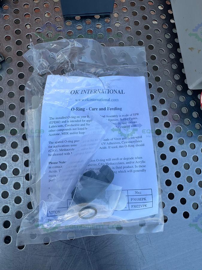 Used TECHON TSR2201 Dispensing Robot 3-axis 200mm X 200 mm