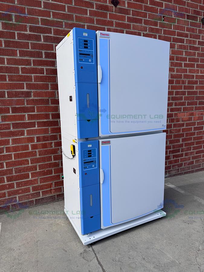 Used Thermo Forma 3310 Steri-Cult Double Stack CO2 Incubator, 11 cu. ft, 50°C MFG 21