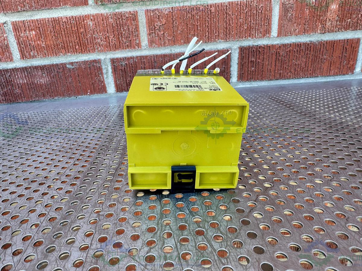 Used Pilz PNOZ 1 3S1O 475695 Safety Relay 3.5 W, 24V DC