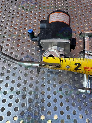 Used 2 Gemu CO26690 4-way Diaphragm Valve w/ 1/2" Sanitary Fitting