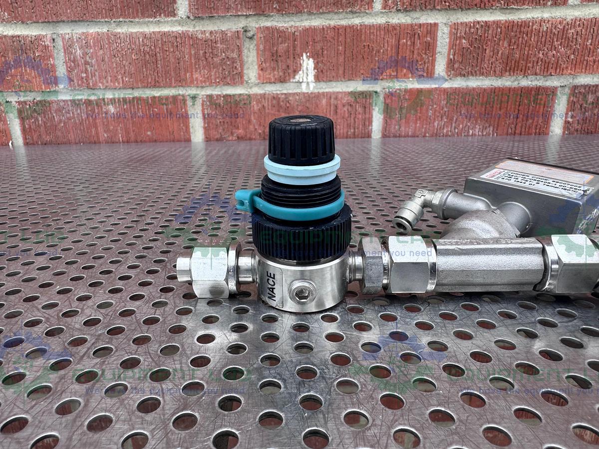 Used Gemu 540/15/D59405-1 Pneumatic Valve Actuator w/ Norgren R05-200-RNEA Regulator