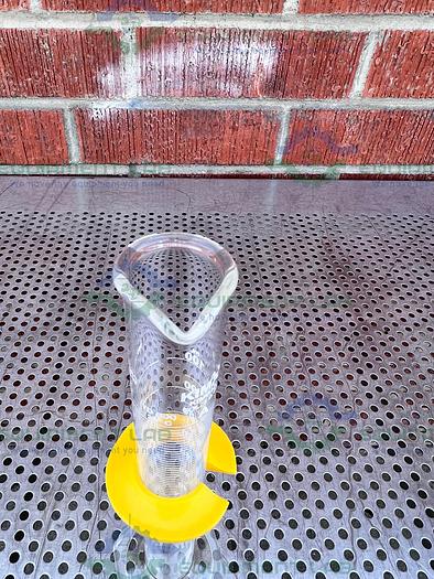 Used Kimax Kimble 20028-W Class A 250 mL Graduated Measuring Cylinder w/ Pour Spout