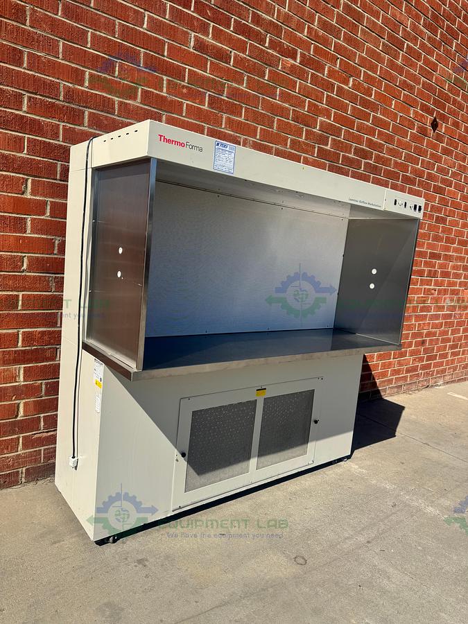 Used Thermo Forma 1856 Class 100 Horizontal Laminar Flow Clean Workstation 6 Ft
