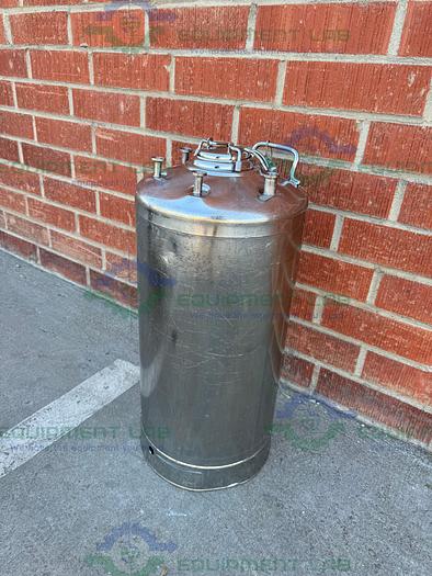 Used Alloy Products 45 Liter Stainless Steel Pressure Vessel 130 PSI