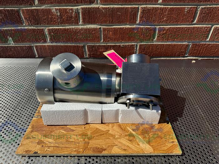 Stainless Motors SA2C02N04B5T Washdown Duty Motor w/ Lightnin SR Mixer 0.5 HP