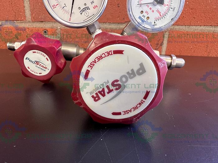 Used Praxair Prostar Platinum  RX30410  Regulator 3000 PSI w/ Winters and Waki Gauges