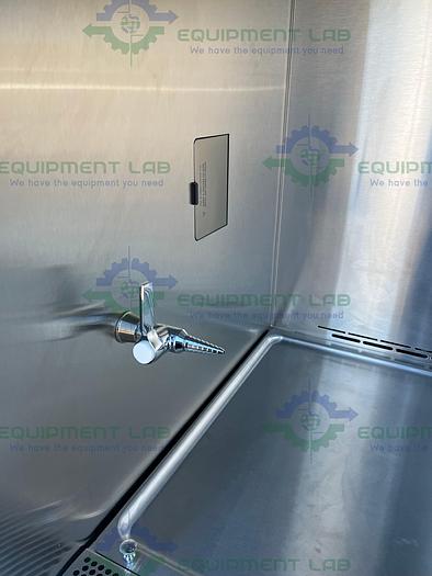 Used Labconco 302611100 Class II Type A2 Logic + Biological Safety Cabinet 6 Ft, 115V