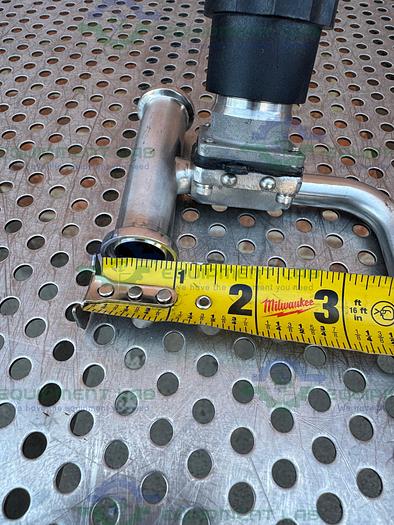 Used ITT Pure Flo 3- Way 316L Diaphragm Valve w/ 3/4" to Elbow Sanitary Fitting