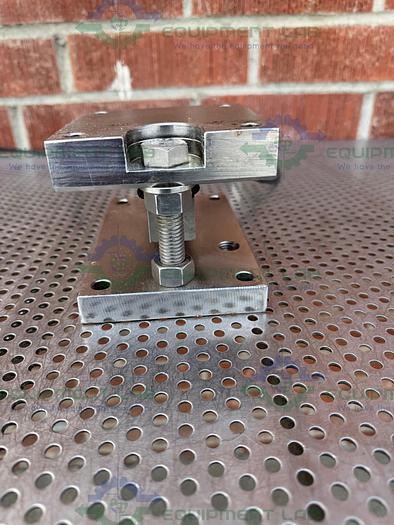 Used Mettler Toledo  Flexmount Scale Weigh Module w/ 0958 Load Cell Junction Box