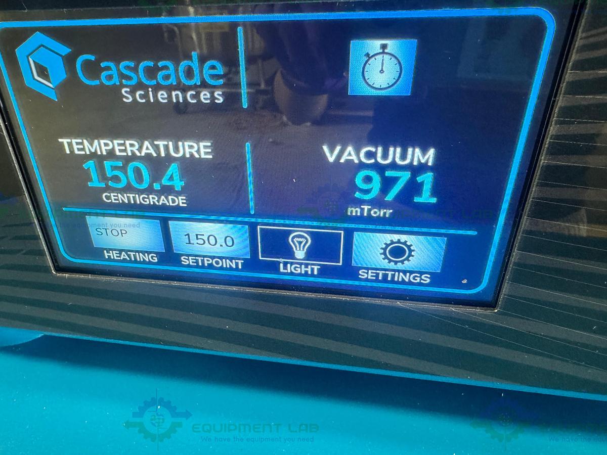 Used Cascade CVO-5 Double Up Vacuum Oven 14.4C to 150C, 4.5 Cu. Ft with Shelves