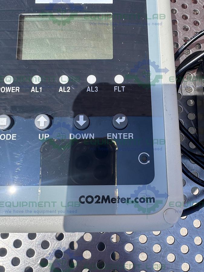 Used CO2 Meter Inc RAD-0102-6 CO2 Monitor and Controller 100-240V