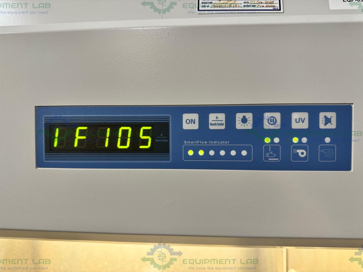 Used Thermo 1375 Biosafety Cabinet 1300 Series Class II Type A2 4 Ft