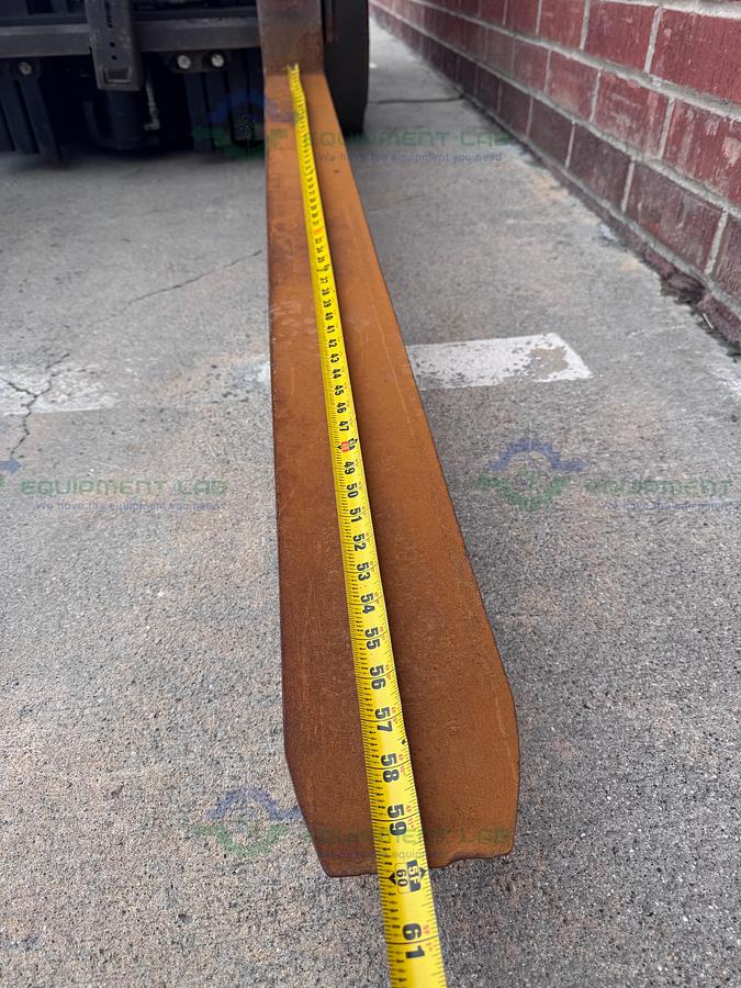 Used Toyota 8FBCU25 Electric Forklift 5000 lbs Capacity 4 Stage Mast w/ Charger