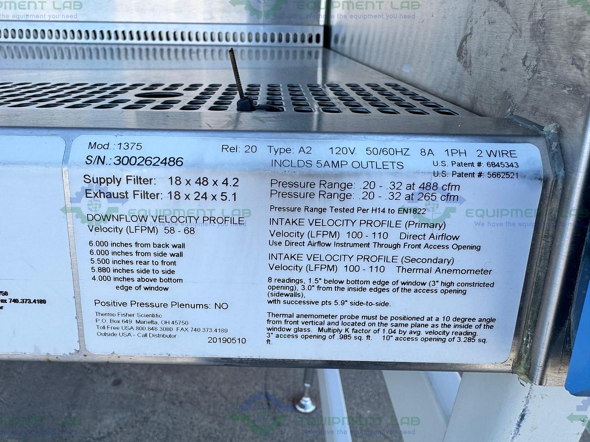 Used Thermo 1375 Biosafety Cabinet 1300 Series Class II Type A2 4 Ft
