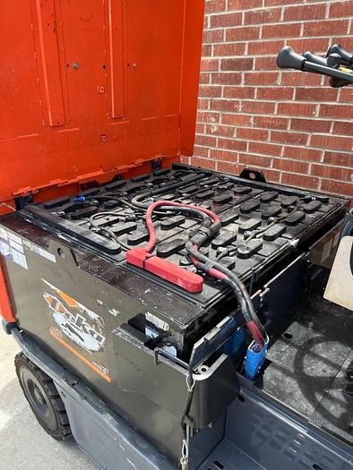 Used Toyota 7FBCU35 8000# Electric Forklift - Cushion Tires, 7700 Hours - 120" Mast