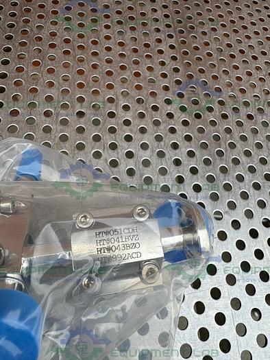 Used 2 Aquasyn 6155535 Diaphragm Valve w/ 1/2" Sanitary Fittings to Hose Fitting