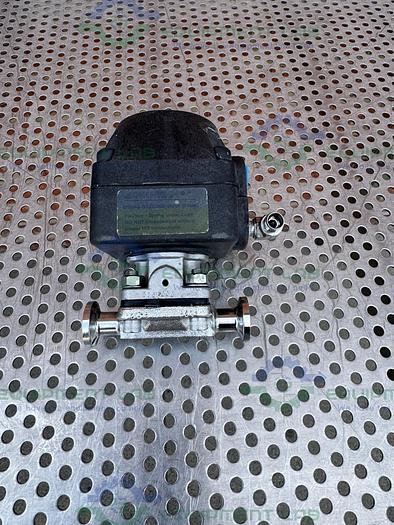 Used ITT Pure Flo .5-316L- RA20MAX-CWP150 Diaphragm Valve A205 w/.5" Sanitary Fitting